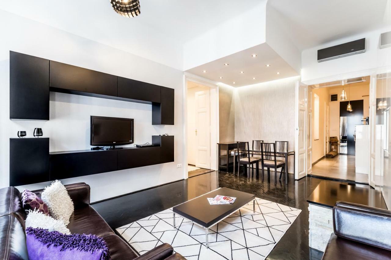 Bpr B&W Elegant Home Budapest Ngoại thất bức ảnh